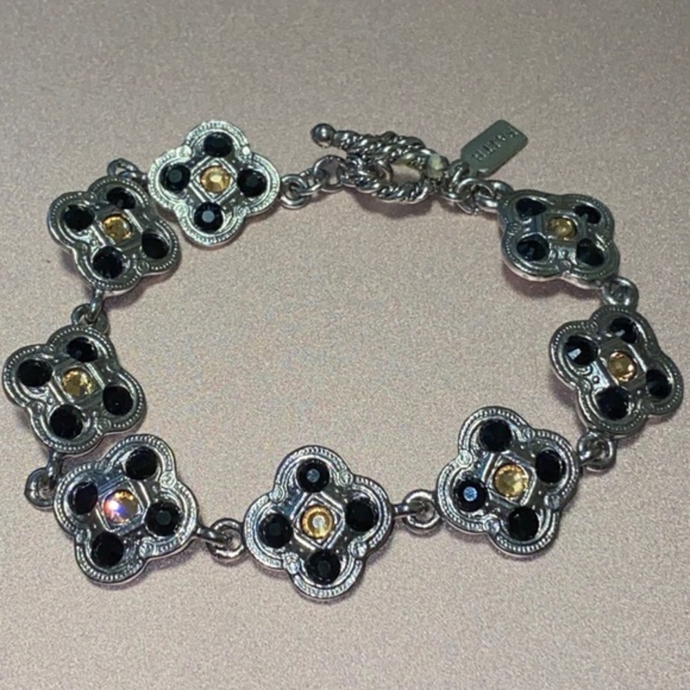 F.A.I.T.H. Jewelry FAITH Old Faithful Bracelet 🐝